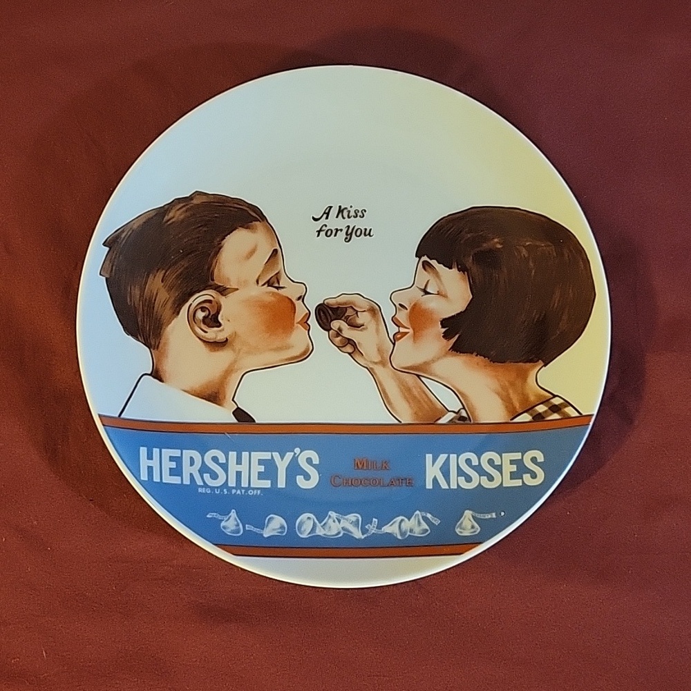 Vintage Hershey's Kisses Plate Decorative Collectible 1979